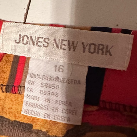 Jones New York Silk Vintage Red Yellow Southwestern Aztec Faux Wrap Maxi Shirt - Picture 11 of 15